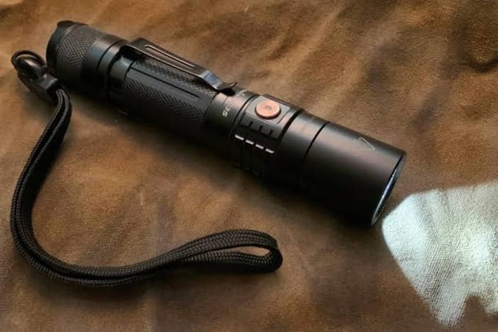 Reasons For Carrying a Tactical Flashlight